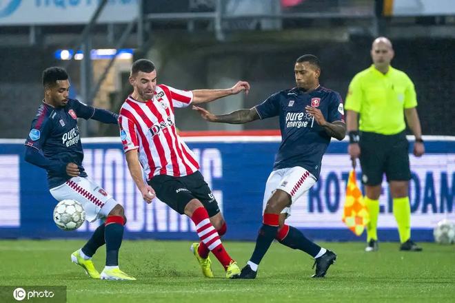 西蒙和巴克 西蒙和巴克