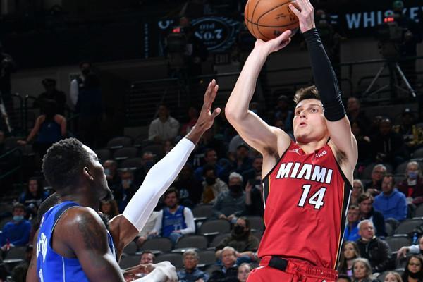 手不可掉以 手不可掉以