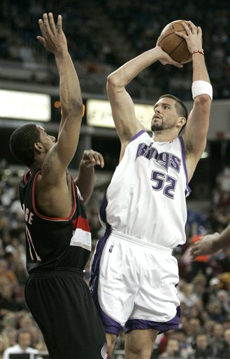 两位选手此 两位选手此