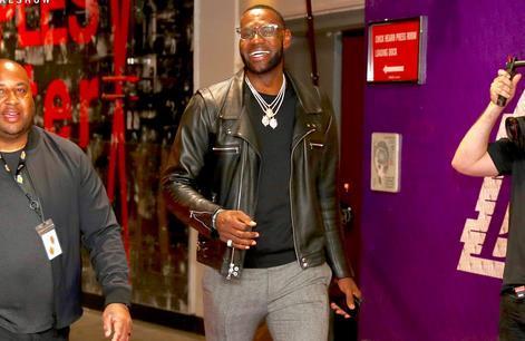 的一线队模 的一线队模